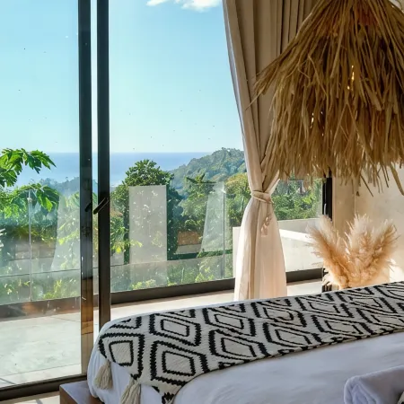 Luxury 4Br Ocean View Villa • Infinity Pool • 5Min to Beach • Sunset Views