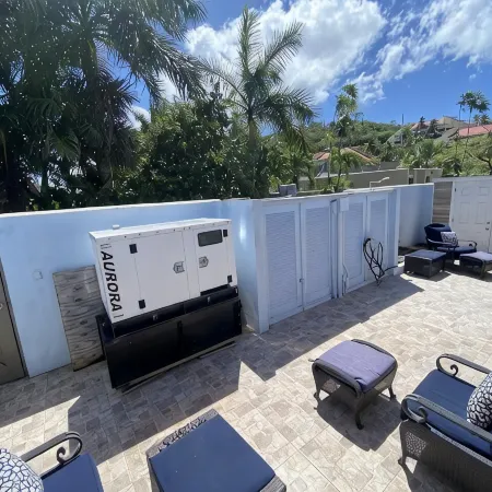 Next To Margarittaville Beautiful Remodeled Villa