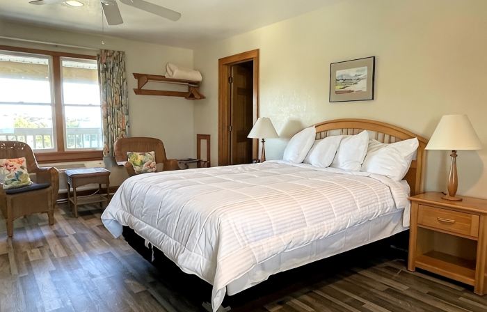 Pony Island Inn