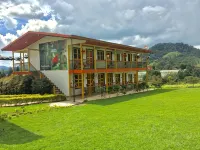 Mamatina Hotel