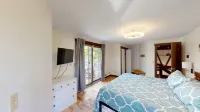 Webster Lake - One Home -Two Apartments - balcony