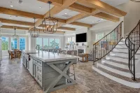 Architectural Masterpiece with Private Pool by Esthetic Stays - 5-Star