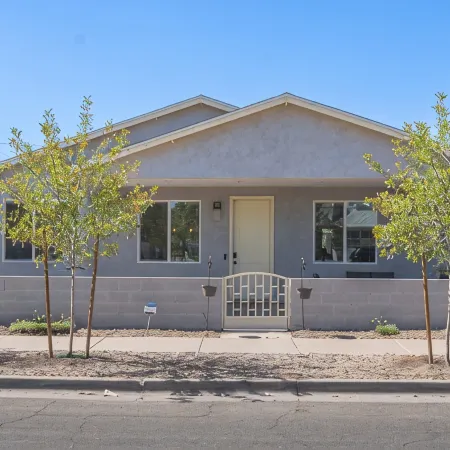 4-bedroom house in downtown Phoenix