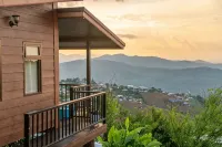 Mon Sai Lom Monjam - Mountain view