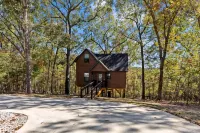 TreeHouse, Hot Tub, Wooded Views, Near Lake - Alphydda