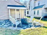 Newly Renovated Village Home circa. 1874 Near HITS & Hunter - 3성급