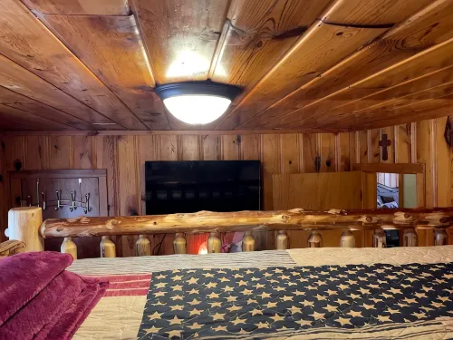 Your going to fall in love with this cabin.outstanding for family,multi families - Homestays