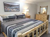 5Br Flagstaff Cabin: 1 Acre, Deck, Games, Trails - Hytter