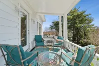 A historic treasure in Southern Maine, very unique and spacious - 3 ดาว