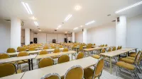 束草山海貝尼基亞酒店 - 商務