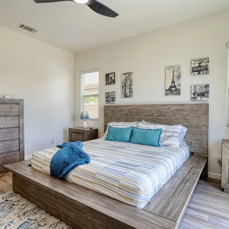 Coachella Valley Getaway: Cal-King, Hiking, Pickleball, Golf, Swim