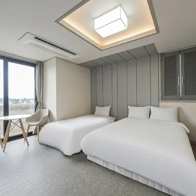 Haru Hotel Отели рядом с достопримечательностью «Музей ракушек мира»