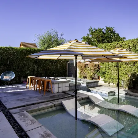 Private Pool Spa Game Room 3King beds 8 min Drive to Coachella