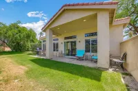 Desert Home On Golf Course - 2 ดาว