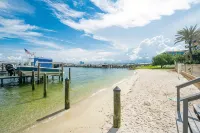 Serenity Awaits: Unwind in Style with Our Premier Orange Beach Condo Rental - 5-Star