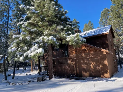 Sunriver Book Early and Save! Great, Quiet Location! 3 Bd/2 ba/Hot Tub! A/C! - Balkoner