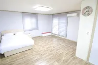 Hwayang Valley Nature Sound Pension in Goesan - واي فاي
