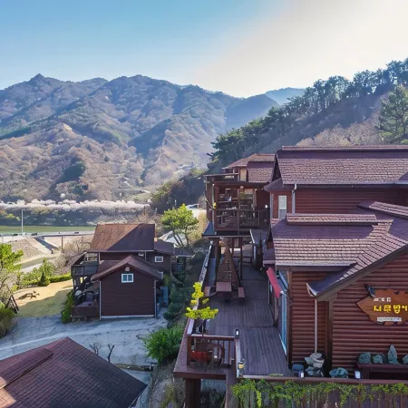 Gurye Jirisan Namuhyanggi Pension