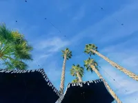 The California Dreamhouse, by Desert Vibes. Saltwater Pool + Hot Tub! - 2つ星