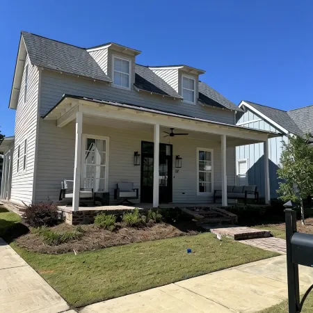 Top Rated home in Starkvegas for a game day experience!! 3 Min from campus!