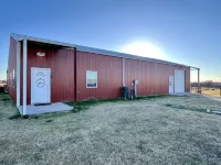Barndominium on Gorgeous Ranch! - Homestays