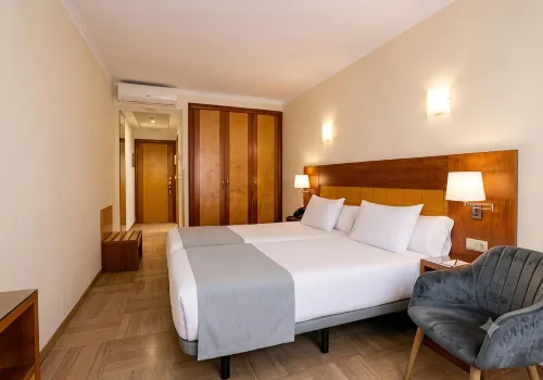 Hotel Córdoba Centro - parkir