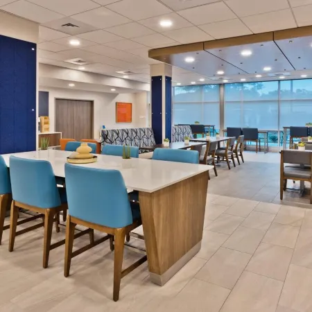 Holiday Inn Express COLUMBUS - FORT BENNING AREA by IHG Hôtels à : Columbus