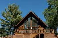 A Frame Cabin Near Multiple Lakes- Coffee Bar- King Bed- Arcade - 4-Star