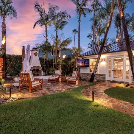 Plantation Beach Cottage - Historic Encinitas Walking District