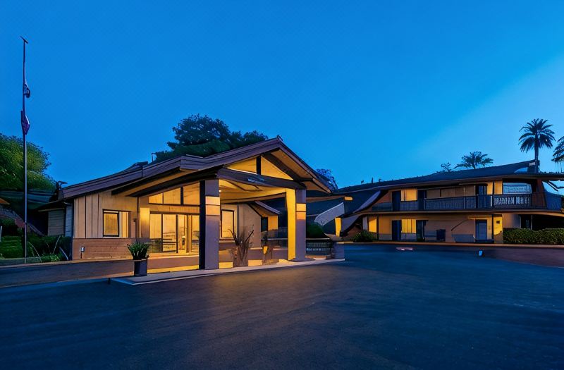 El Pueblo Inn