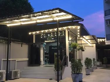 รูปภาพของโรงแรมชาญเพลส