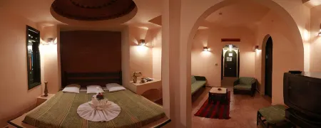 قرية قمر سينا المصرية