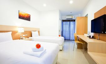 La Belle Hotel