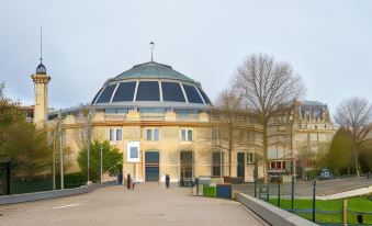 Apartments du Louvre - le Marais