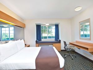 Microtel Inn & Suites by Wyndham Morgan Hill/San Jose Area