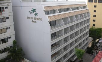 Sandy Spring Hotel