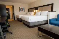 Holiday Inn Express & Suites Marietta Hotels in Marietta