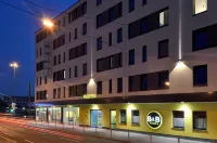 B&B Hotel Düsseldorf-Mitte Hotels in der Nähe von Dreiecksplatz