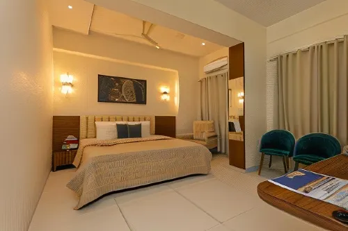 Blugent Residency فنادق في Boisar