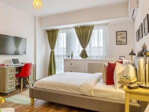 Piata Victoriei by Mrg Apartments