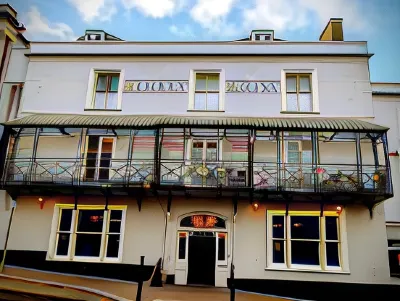 George Hotel & Granary Hotels in Frome