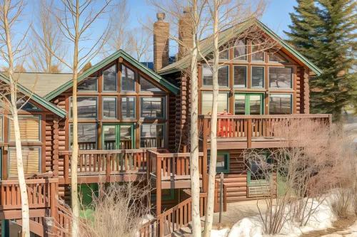 Cozy Mountain Condo Across from Snow King Ski Mtn! - Spa