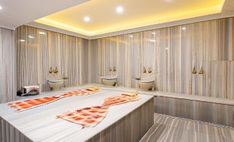 Orange Hotel & Spa