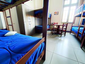 Lima House - Hostel