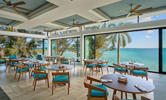 Cristalino Lagoon Front Hotel, Restaurant & Spa