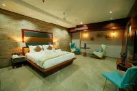 RG Exclusive Hotel- Akola Hotels in Akola