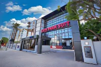 Laristone Suite Spa Hotel