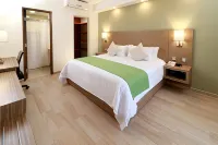 Wyndham Garden Monterrey Valle Real Hotels in Сијудад Санта Катарина