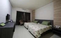 Fafa Hill Hotel and Resort Hotels in Sukaraja
