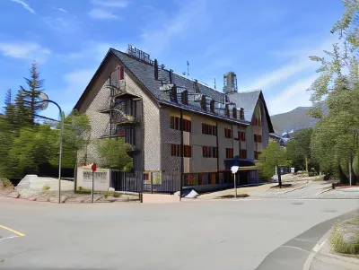 SNÖ Vall de Boí Hotels in Caldes de Boi